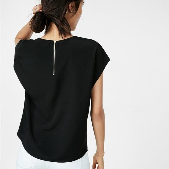 Express Crew Neck Zip Back Blouse - BLACK - Picture 1 of 8